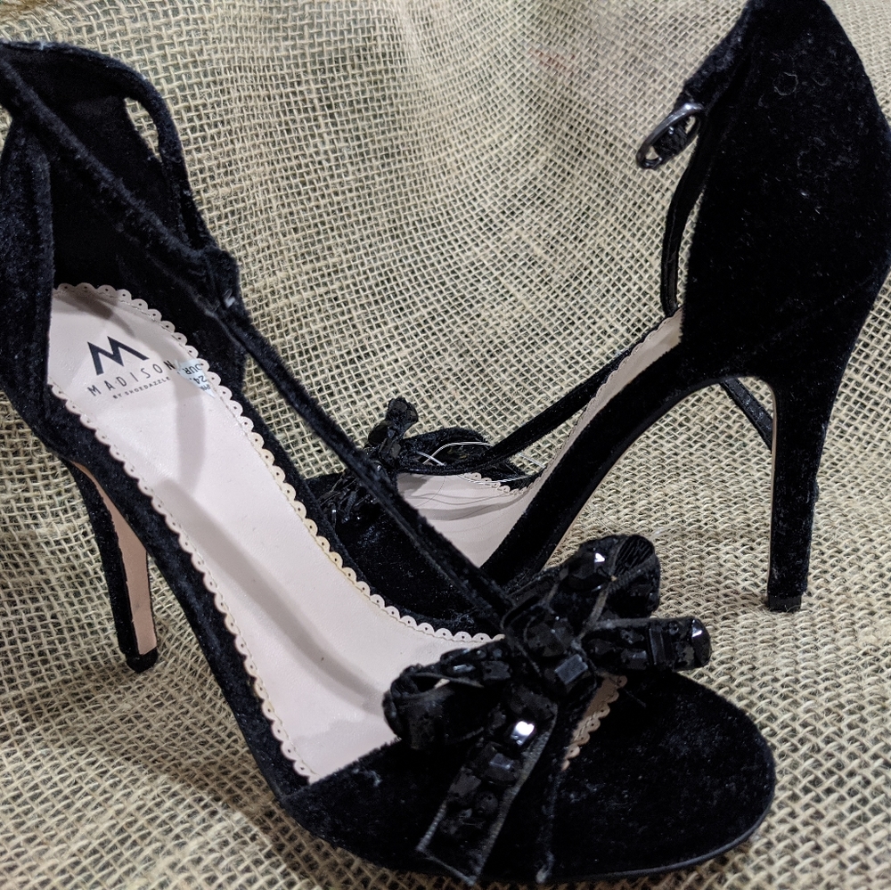 Madison by shoesdazzle heels size 6.5